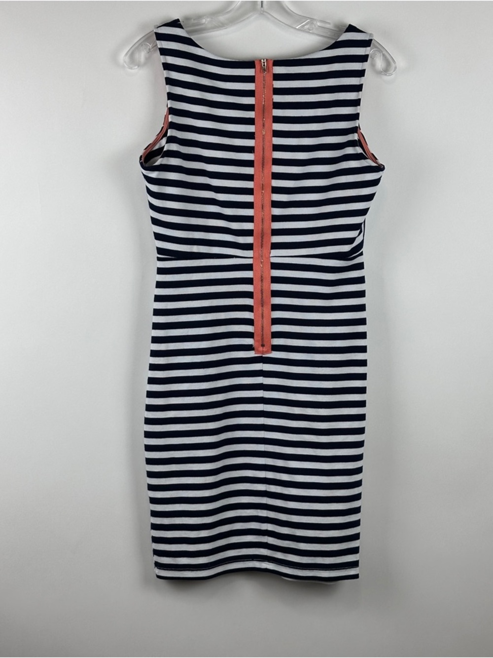 Esley Women's Striped Knit Sleeveless Shift Dress - Picture 5 of 7